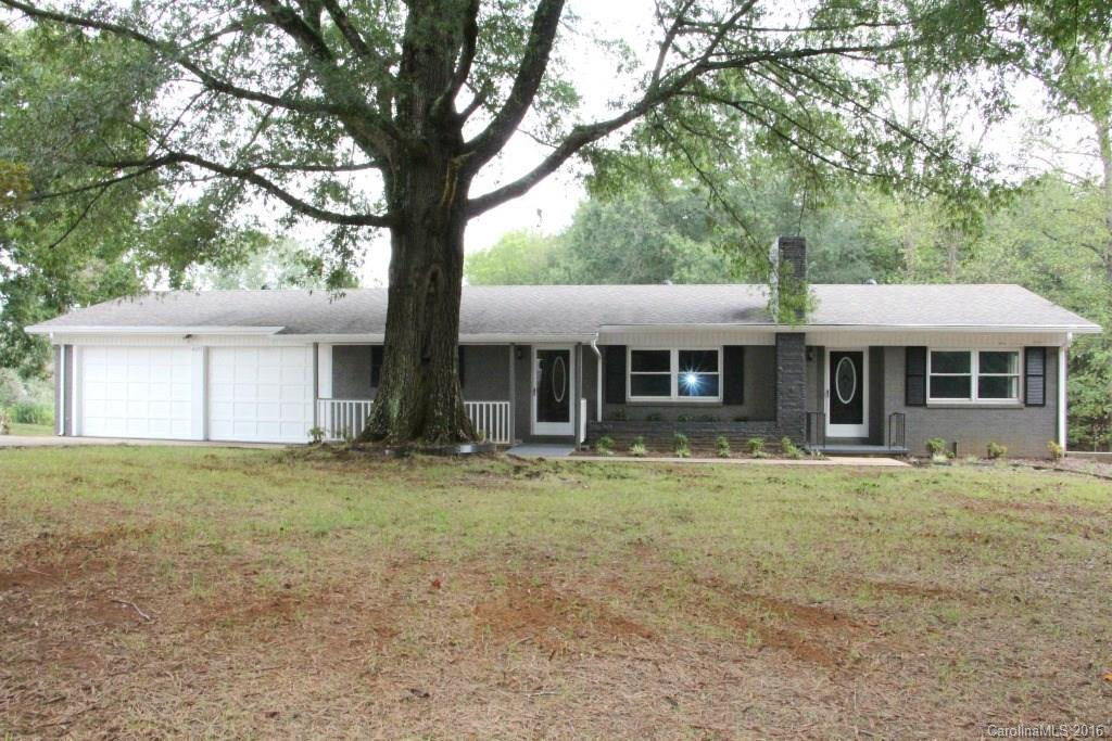 4077 Halloway Street - Photo 2