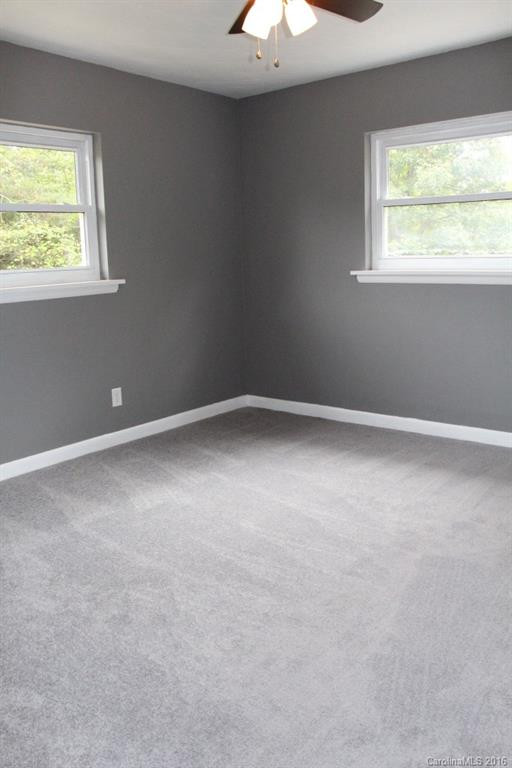 4077 Halloway Street - Photo 10