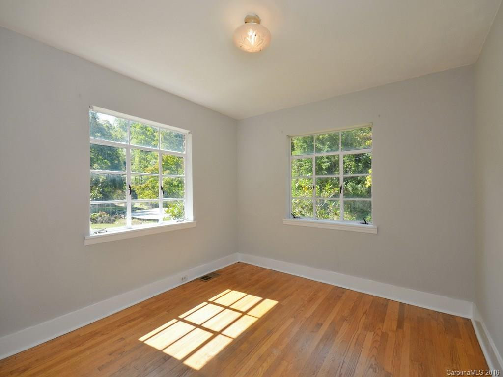 610 North Main Street - Photo 5
