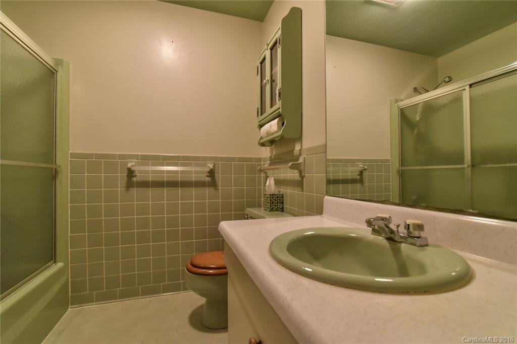 17 Howard Place - Photo 17