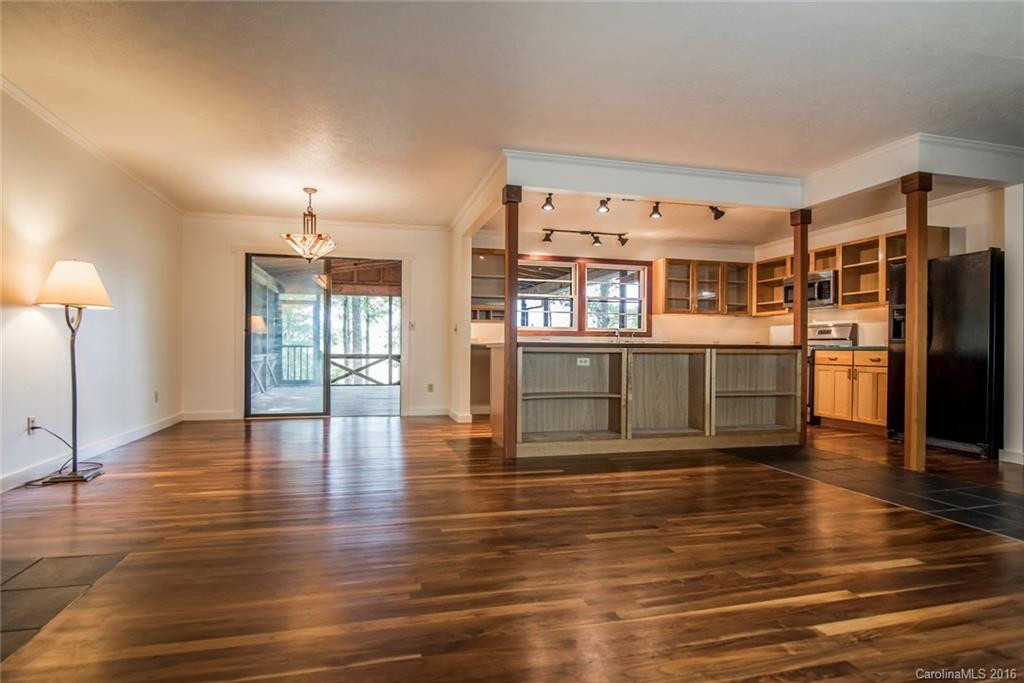 17 Howard Place - Photo 9
