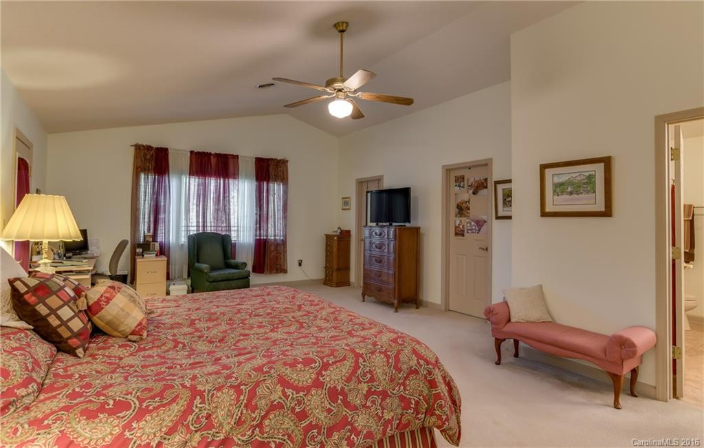 55 Catherine Drive - Photo 15