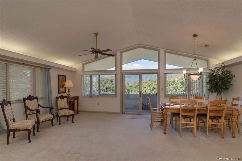 55 Catherine Drive - Photo 3