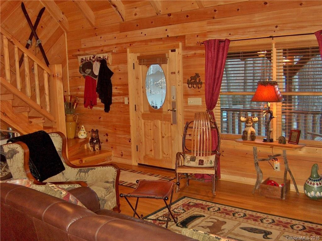 7 Acorn Way - Photo 4