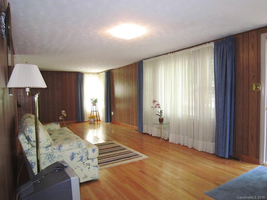 74 Old Leicester Highway - Photo 2