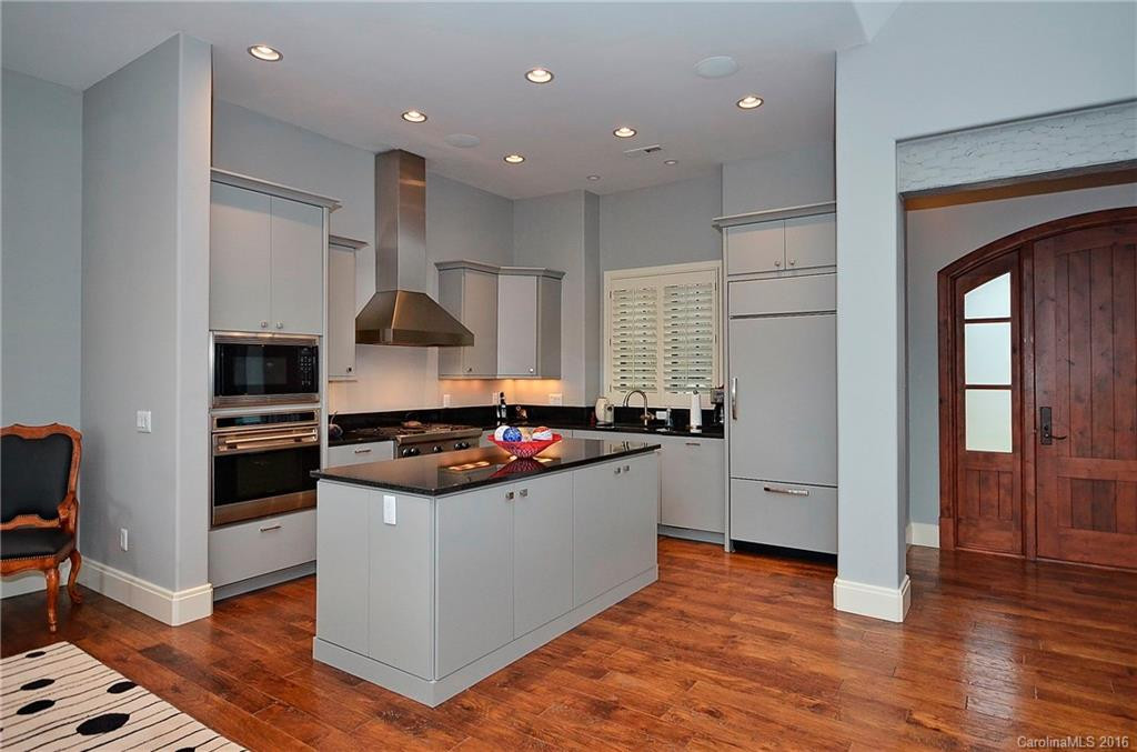 22 Foxbridge Way #31 - Photo 8
