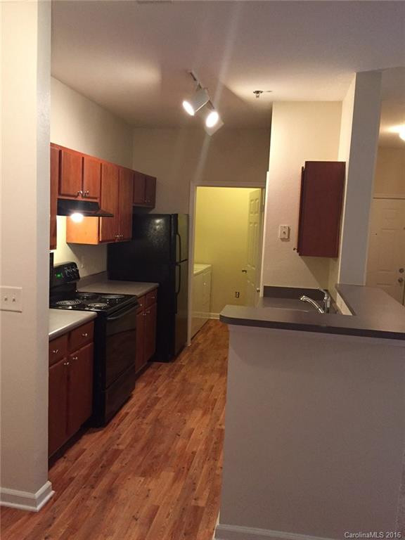 500 Vista Lake Drive #103 - Photo 4