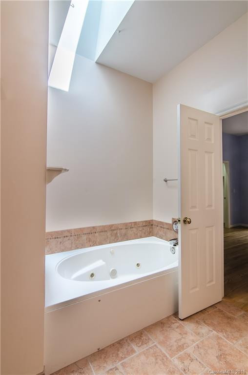 19 River Knoll Drive #1422 - Photo 14
