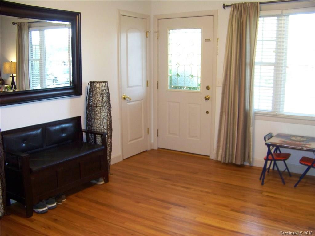 222 Shenandoah Drive - Photo 4