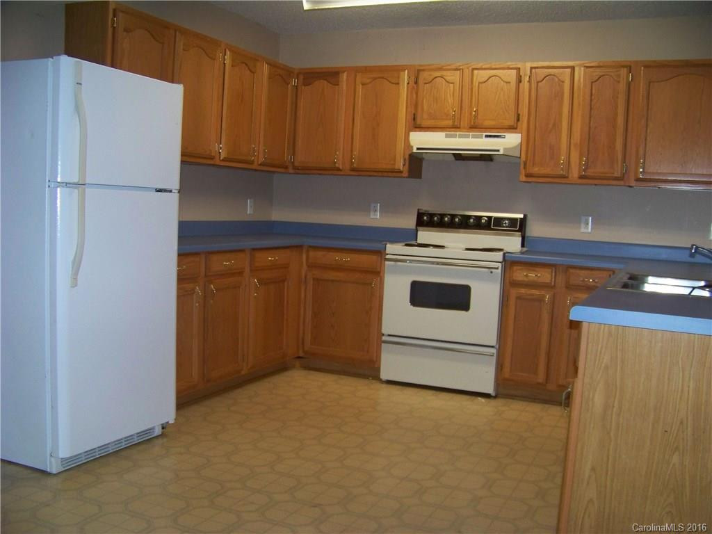 204 Caldwell Street - Photo 4
