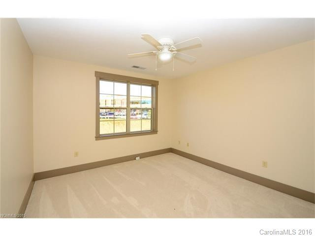 5 Farleigh Street #204 - Photo 12