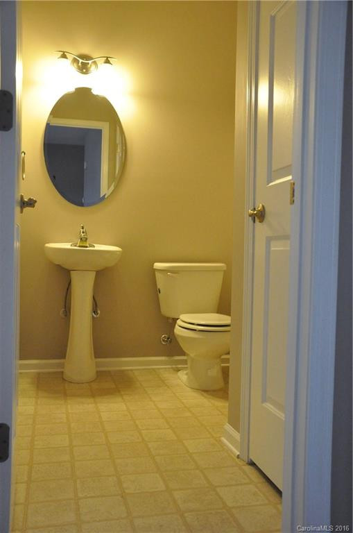 121 Haw River Road - Photo 12
