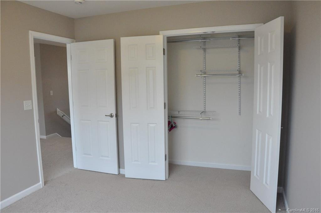 121 Haw River Road - Photo 15