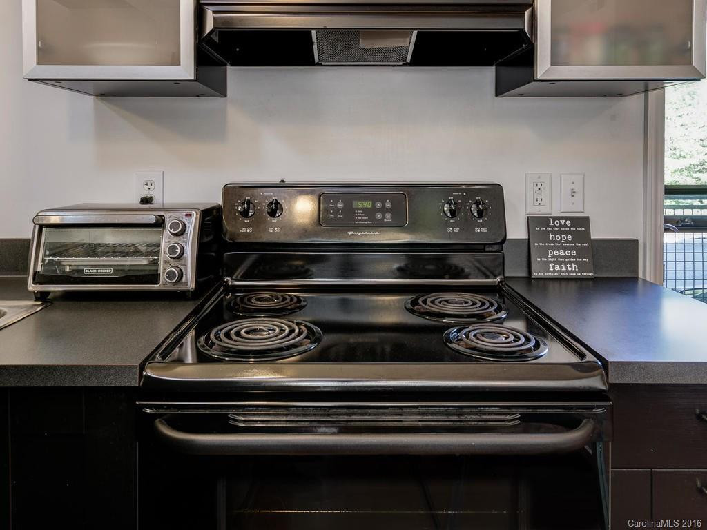 125 Clingman Avenue #102 - Photo 6
