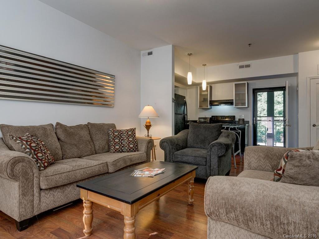 125 Clingman Avenue #102 - Photo 7