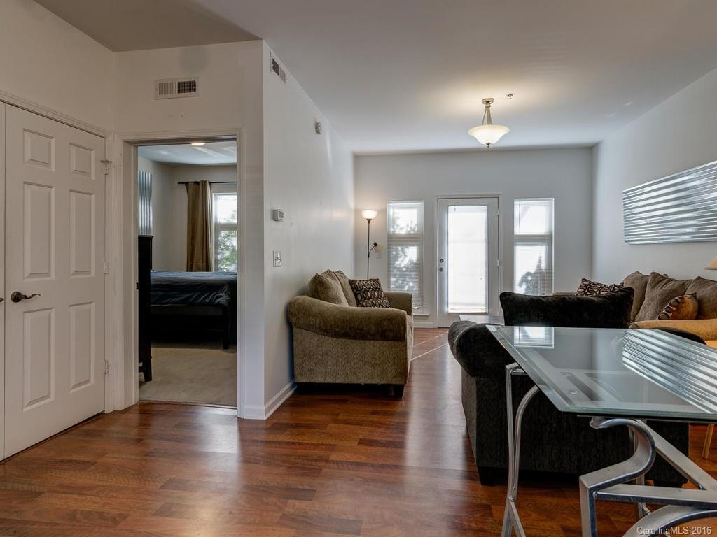 125 Clingman Avenue #102 - Photo 9