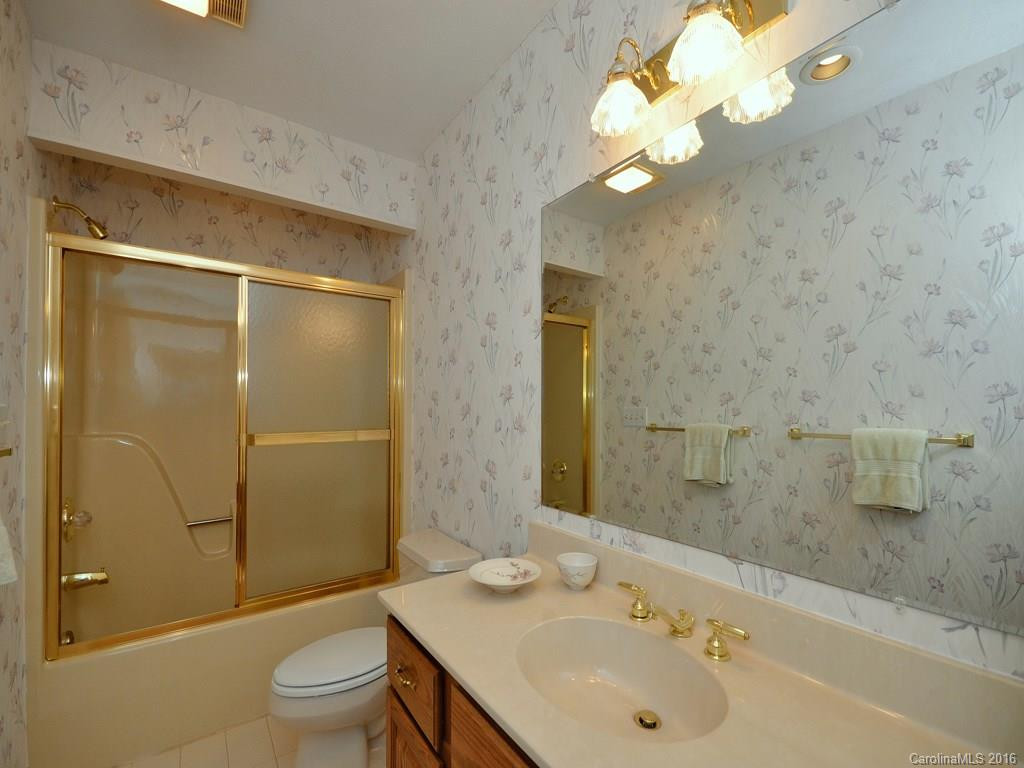 132 Camellia Way #27 - Photo 17
