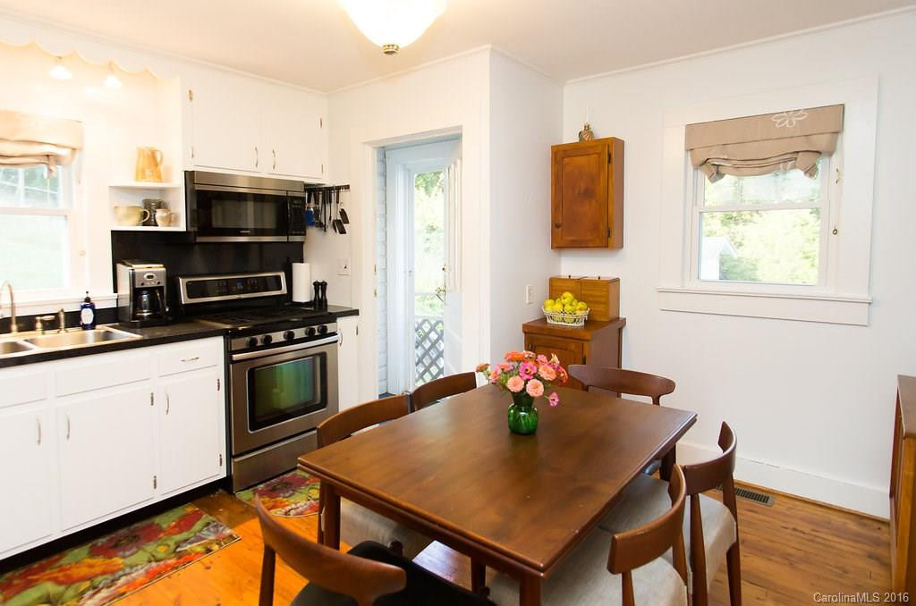 447 Harmony Grove Road - Photo 12