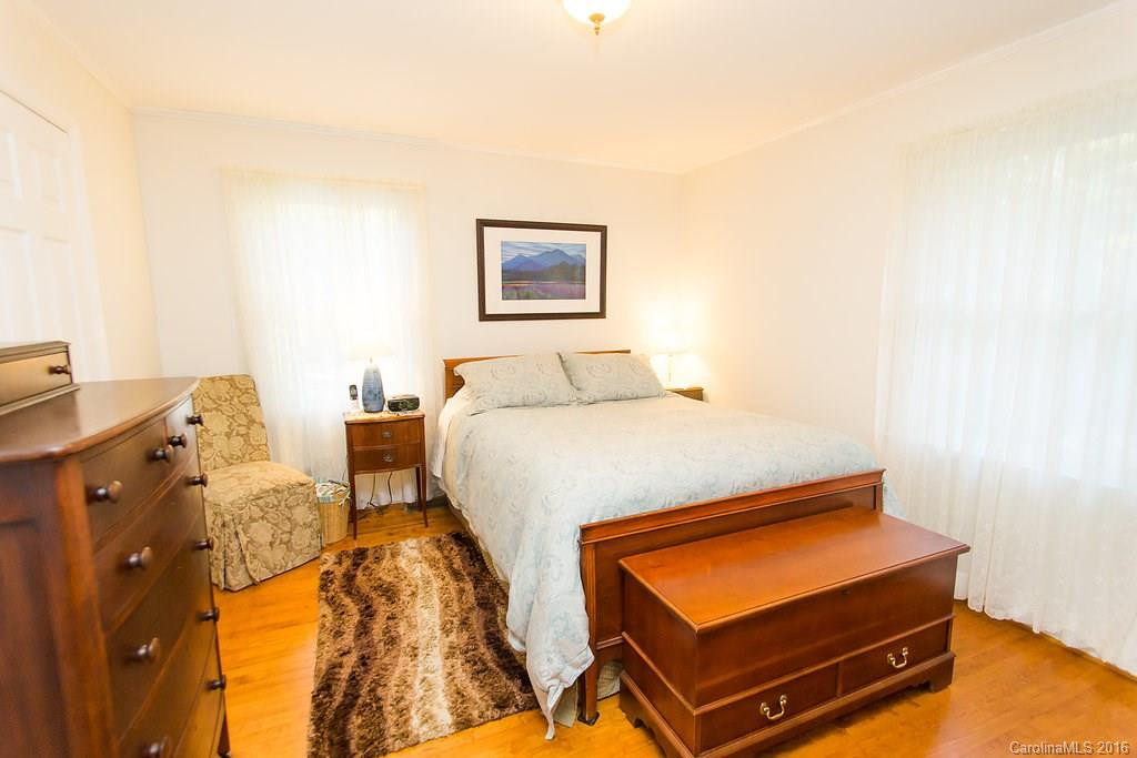 447 Harmony Grove Road - Photo 4