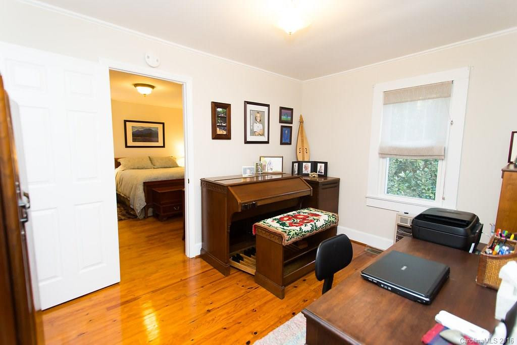 447 Harmony Grove Road - Photo 8