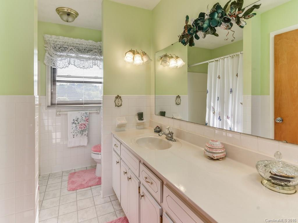55 Dogwood Drive - Photo 10
