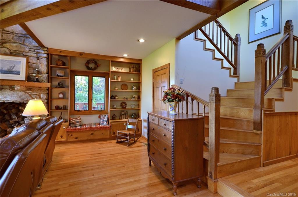 220 Silverbell Lane - Photo 10