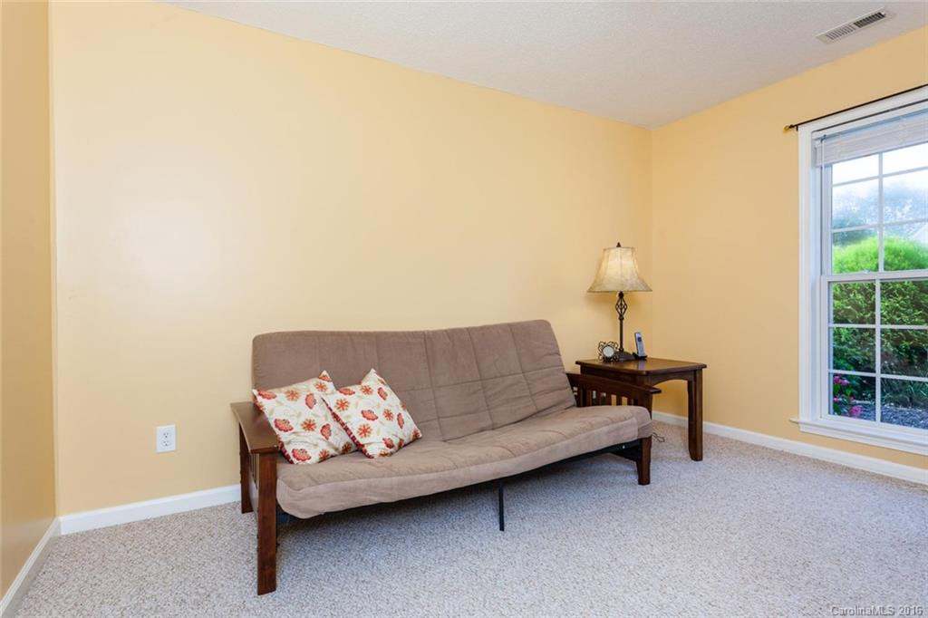99 Rolling Meadow Road - Photo 14