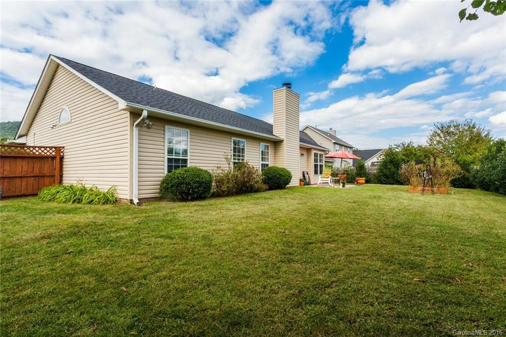 99 Rolling Meadow Road - Photo 20