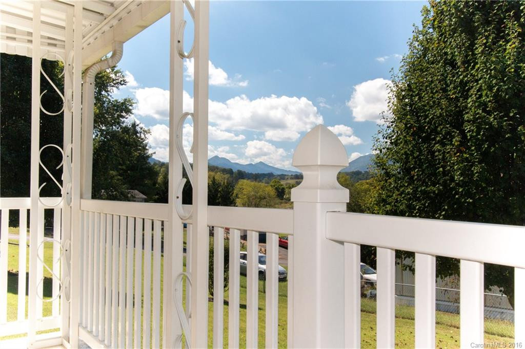 12 Westview Drive #3 - Photo 2
