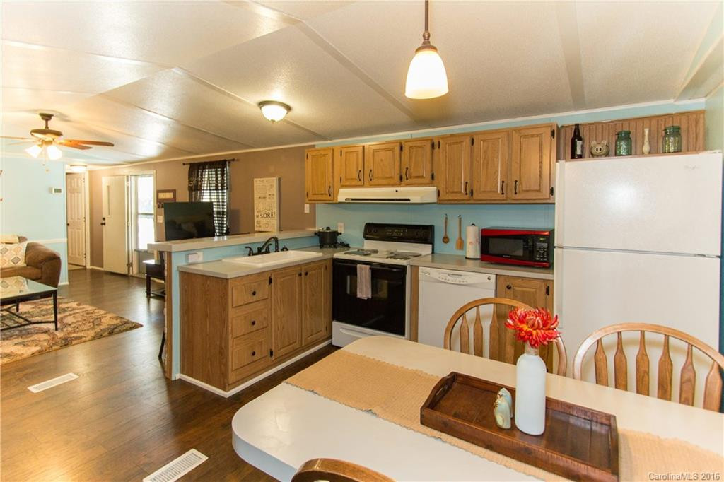 12 Westview Drive #3 - Photo 6