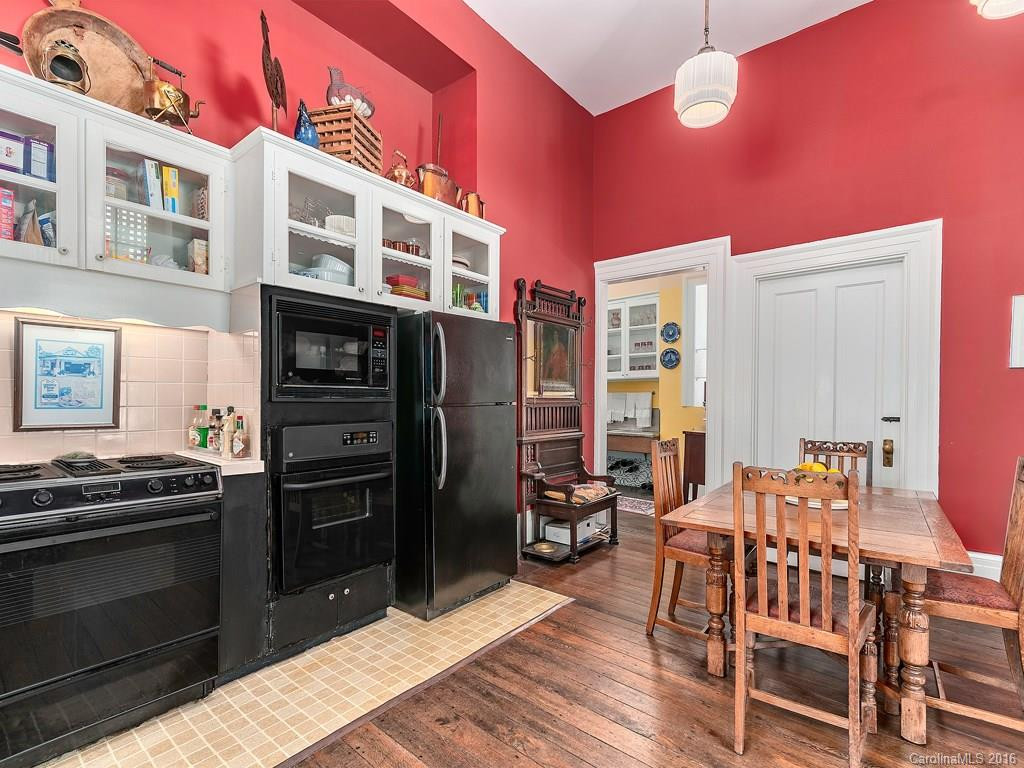 72 Beaumont Drive - Photo 10