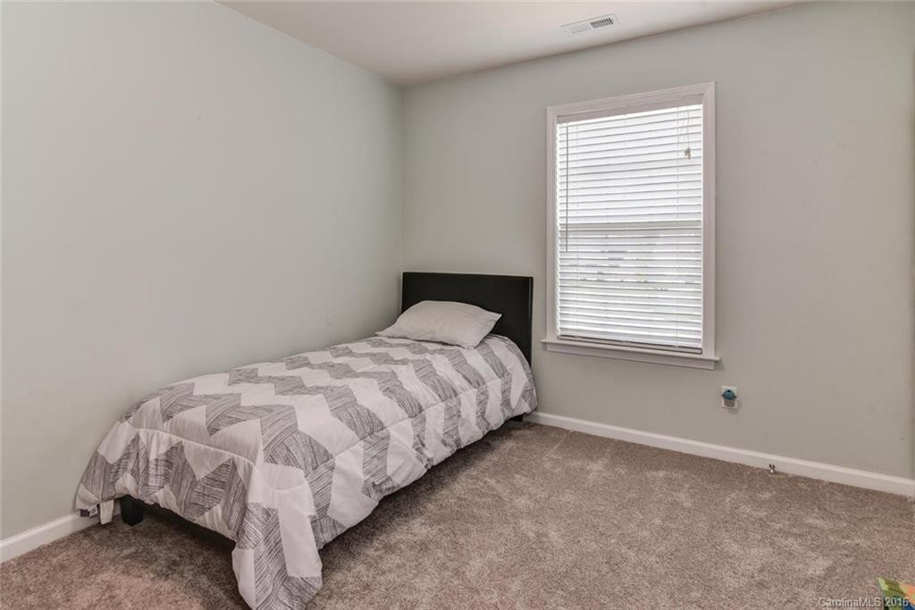 40 Manderley Way - Photo 14