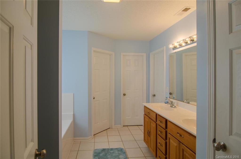 59 Yorktown Circle - Photo 17