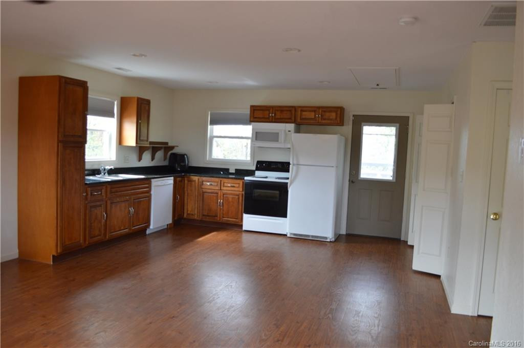 3300 Bend of Ivy Road - Photo 5
