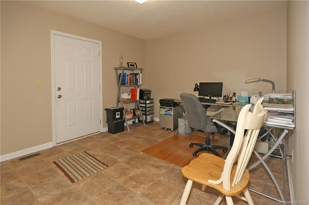 46 High Meadow Lane - Photo 18