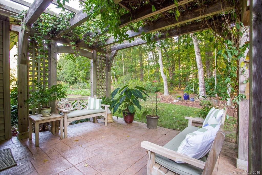 10 Tall Pines Road #34 - Photo 14