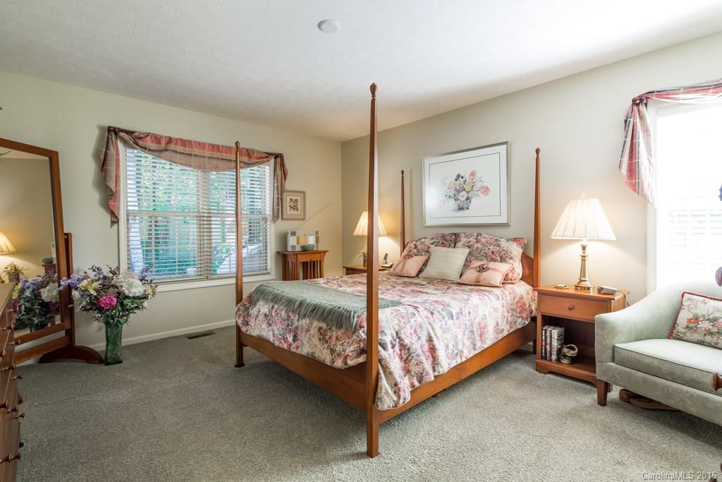 10 Tall Pines Road #34 - Photo 15