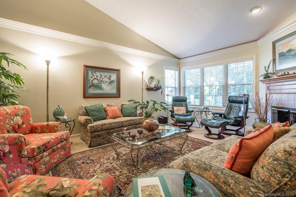 10 Tall Pines Road #34 - Photo 5
