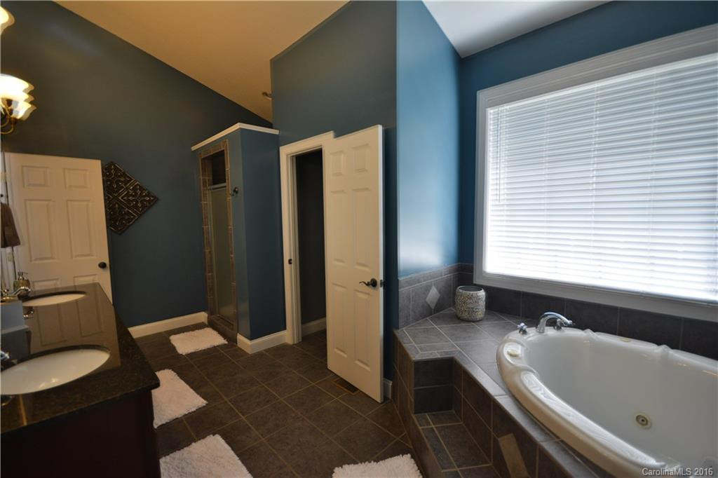 54 Helen Holcombe Way - Photo 15