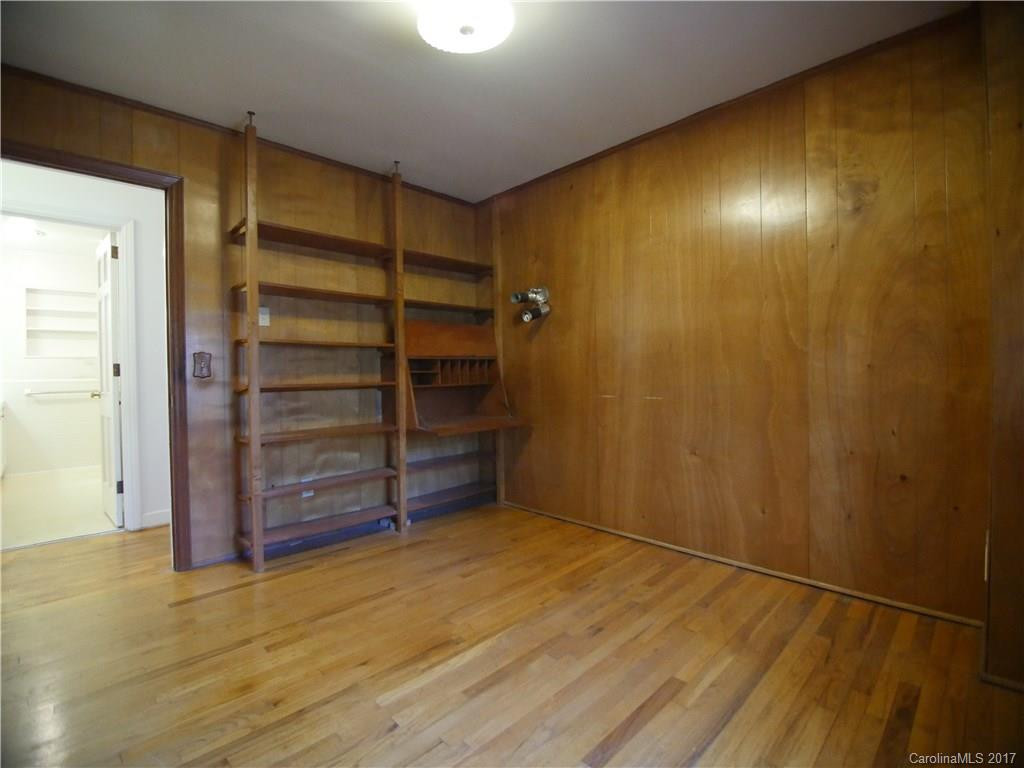 906 Sylvan Boulevard #22 - Photo 11