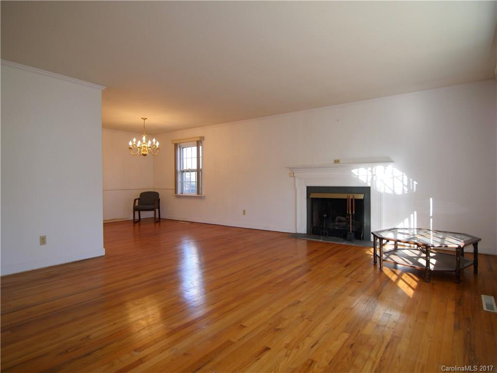 906 Sylvan Boulevard #22 - Photo 3