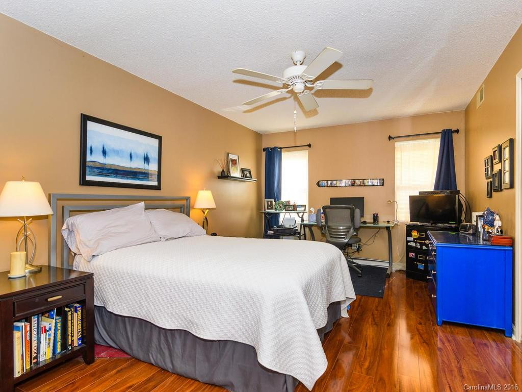 2105 Abbey Circle #2105 - Photo 13