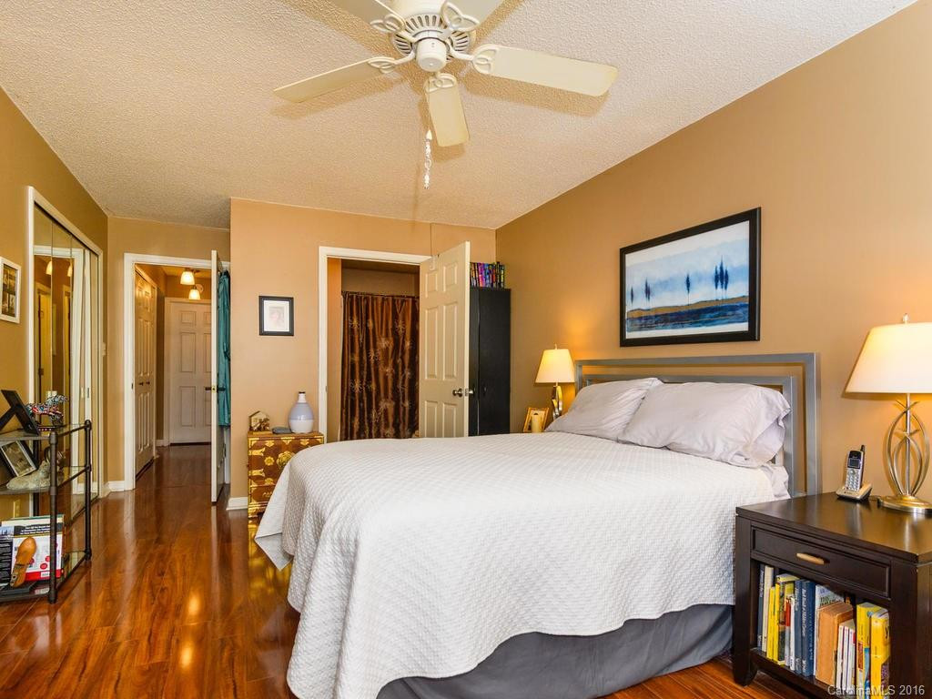 2105 Abbey Circle #2105 - Photo 14