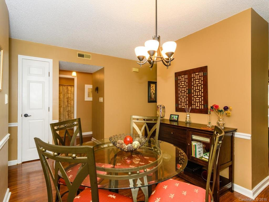 2105 Abbey Circle #2105 - Photo 10