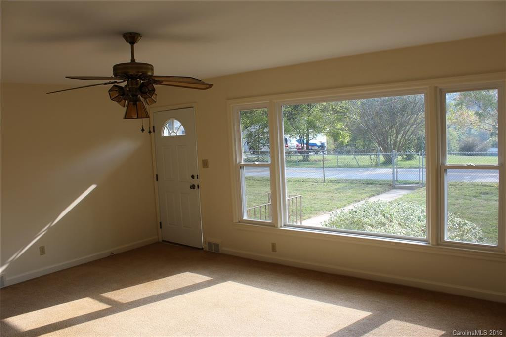 317 Onteora Boulevard - Photo 2