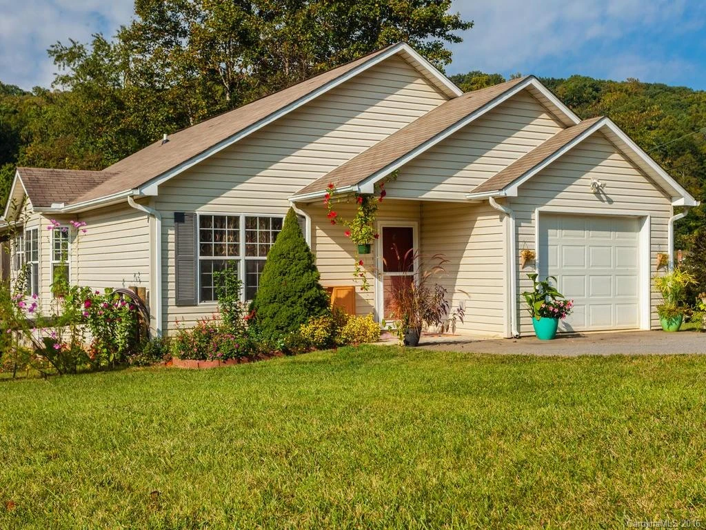 4 High Mountain Lane