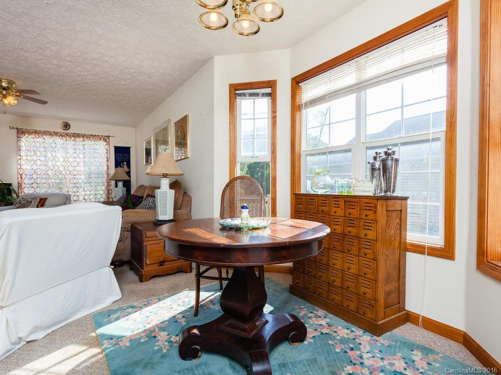 4 High Mountain Lane - Photo 9