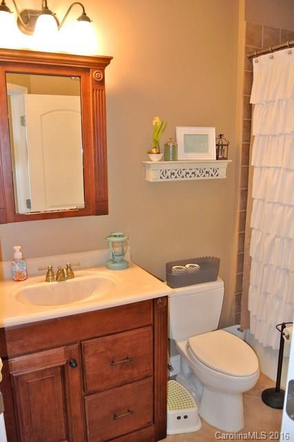 25 Green Valley Road - Photo 17