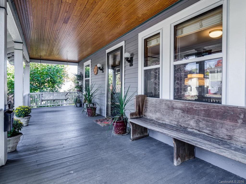 55 Austin Avenue - Photo 2