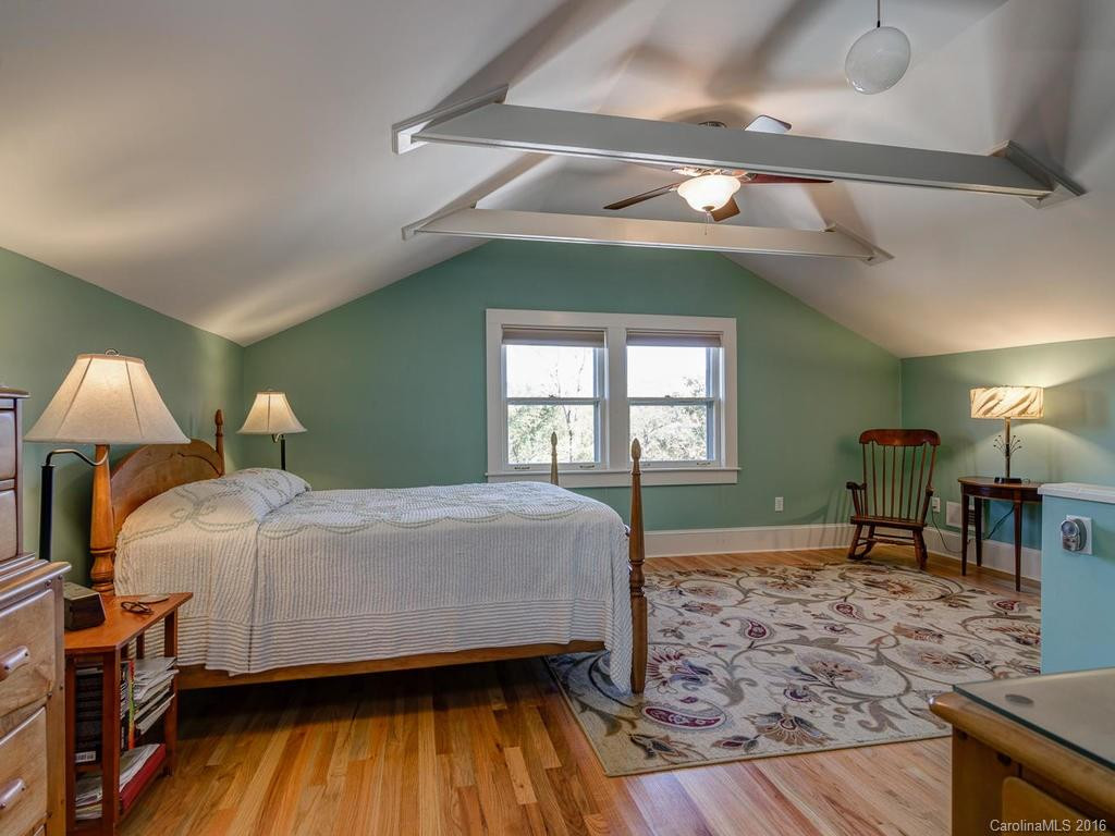 55 Austin Avenue - Photo 12